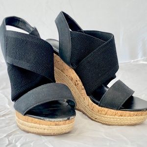 Charles by Charles David ESPADRILLE WEDGE SANDAL